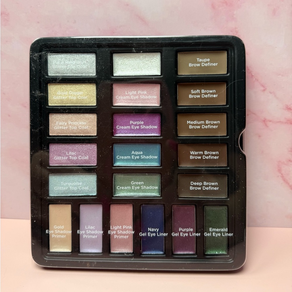 Colorful Eye Shadow and Brow Definer Palette